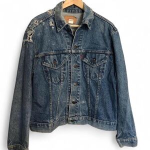 Vintage 90s Levi's Classic Light Blue Denim Jacket Size 44 Medium